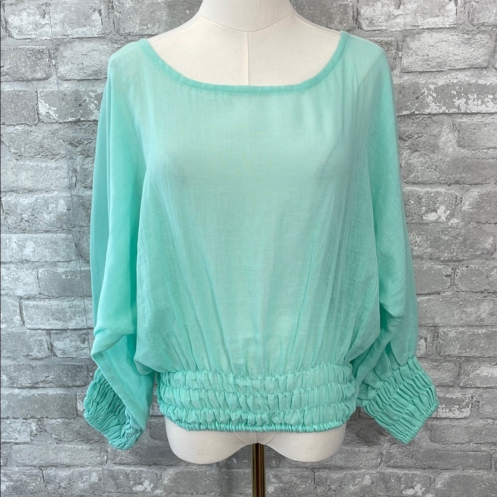 Andi Bagus Green Blouse with Relaxed Boxy Smock fit